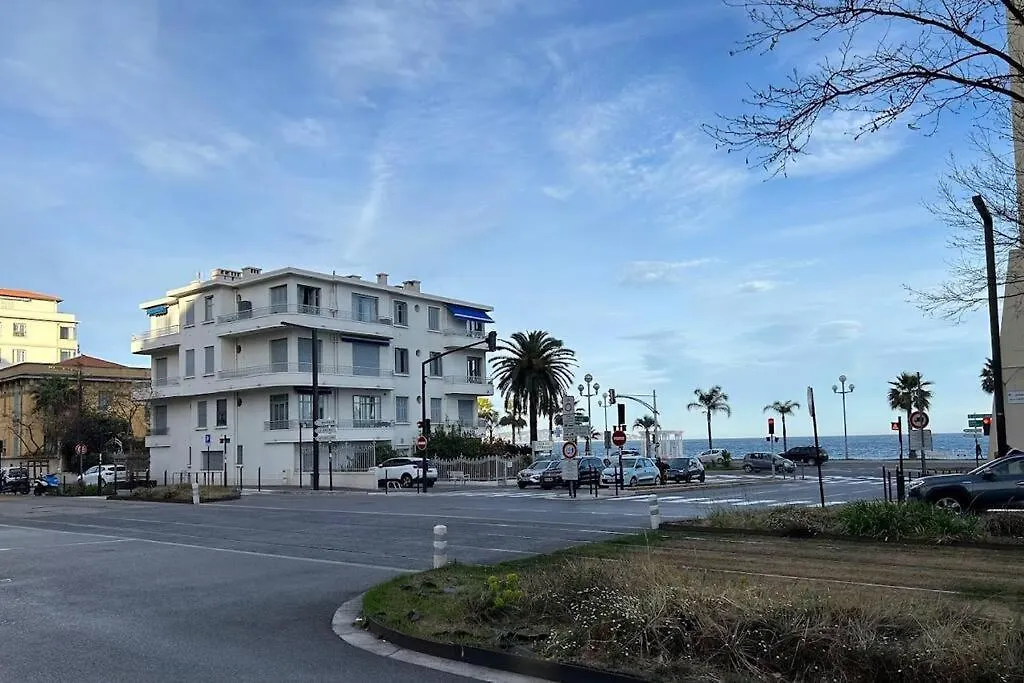 Magnifique Studio Au Bord De Mer Nicea 0*,  Francja